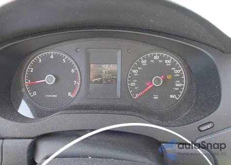 2013 Volkswagen Jetta 2.0L S z USA, uszkodzony, nr VIN 3VW2K7AJ2DM387704